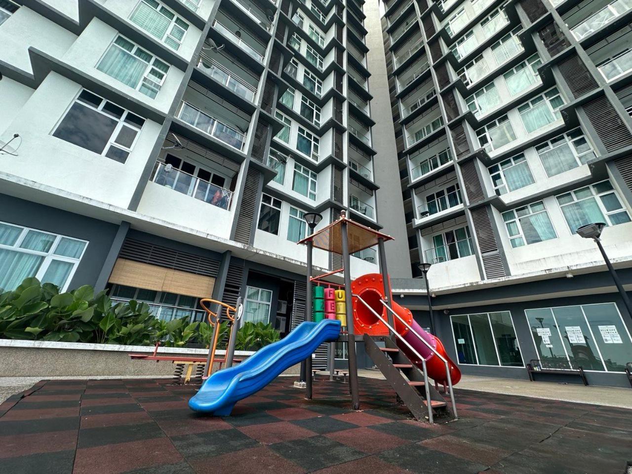 Cahaya Qaira Homestay @ D'Perdana Kota Bharu Eksteriør billede