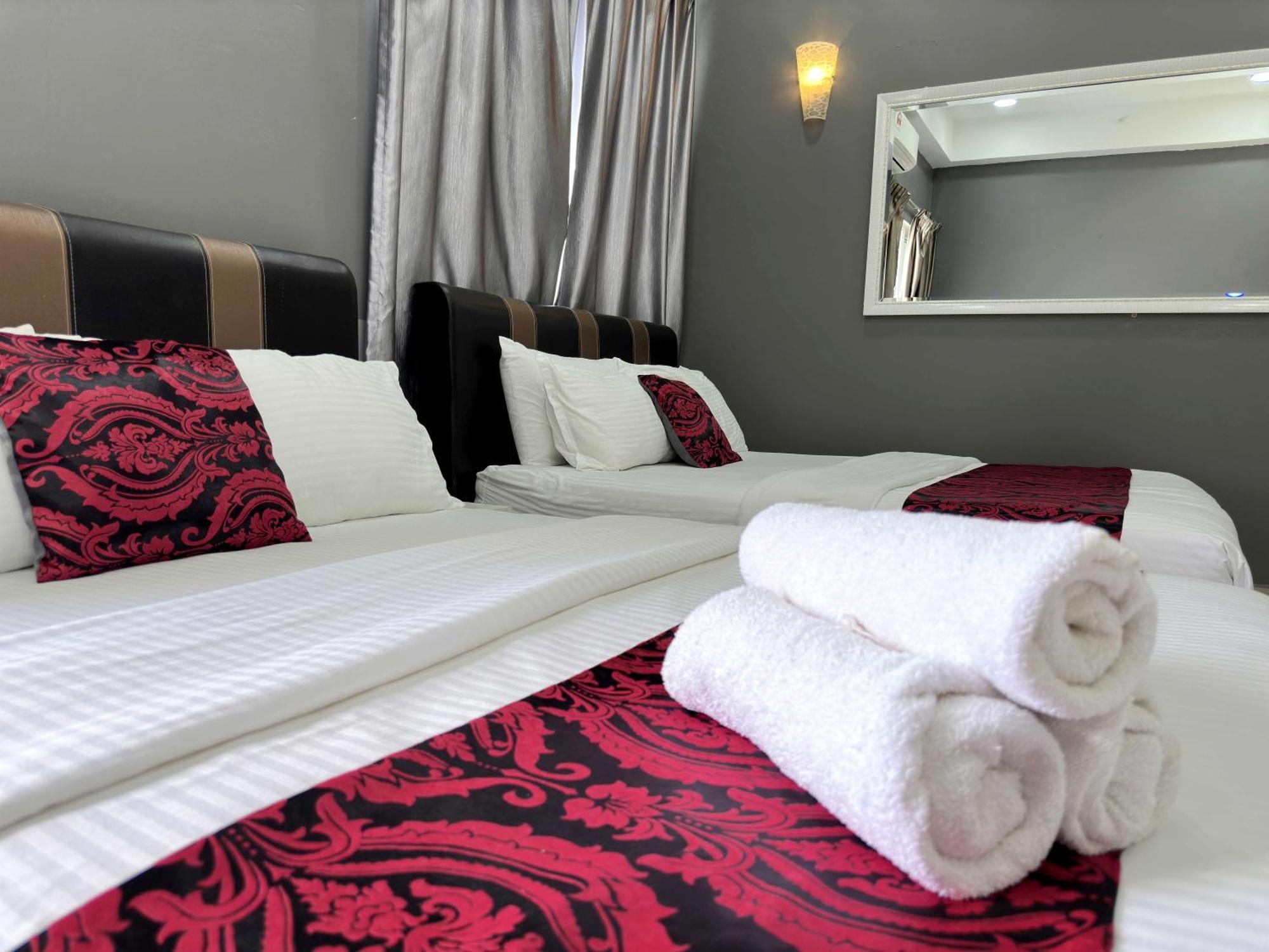 Cahaya Qaira Homestay @ D'Perdana Kota Bharu Eksteriør billede